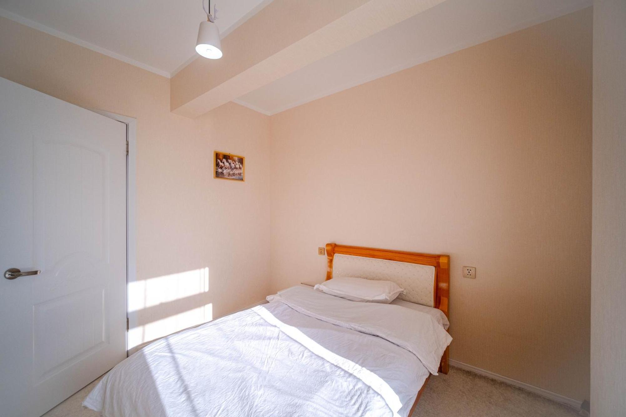 Eagle Town Serviced Apartment Ulán Bator Exterior foto